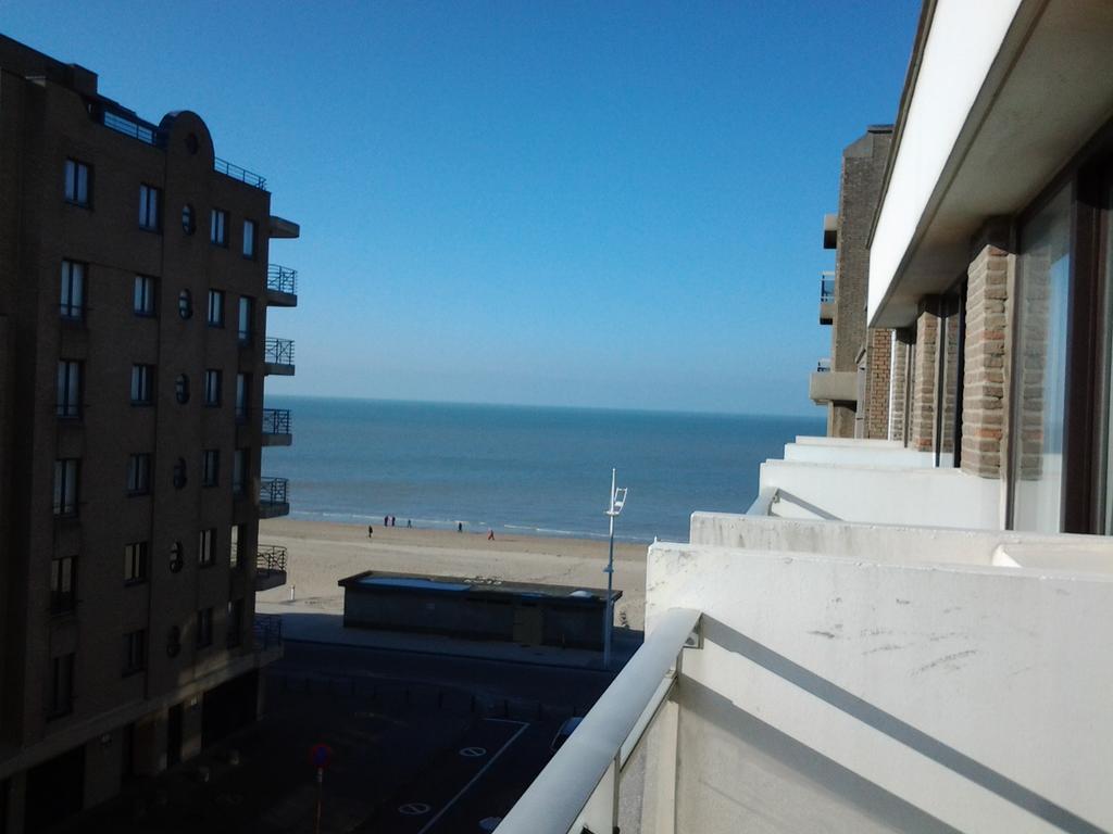 Zonnig Appartement Met Zeezicht كوكسيجدي المظهر الخارجي الصورة